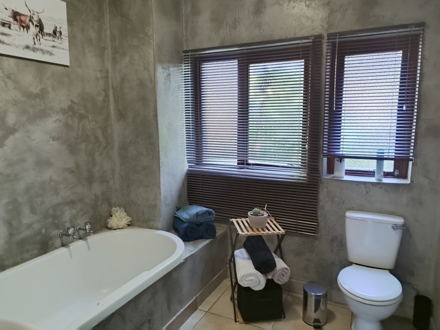 4 Bedroom Property for Sale in Songloed North West